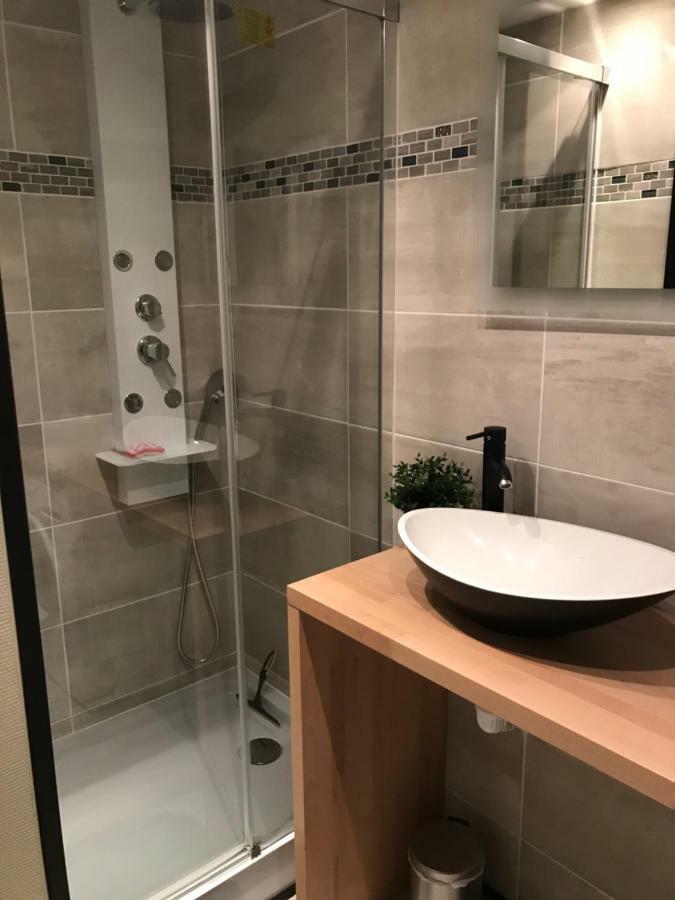 L'atelier - Hyper Centre De - Proche Insead Apartment